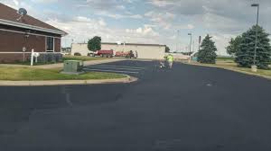 Professional Driveway Paving  in Mayfield Heights, OH